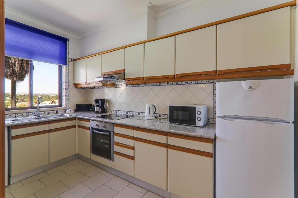 Apartamentos Ninho Das Gaivotas Albufeira Eksteriør billede